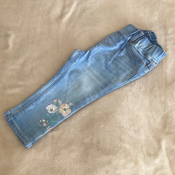 GAP Baby Flower Jeggings - Size 18-24 Months - Picture 3 of 6